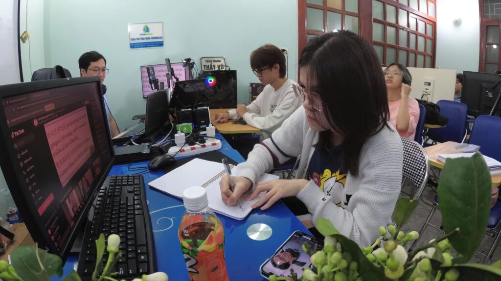 Diễn đàn tiếng Trung Chinese Education Top 1 forum Chinese TIẾNG TRUNG THẦY VŨ