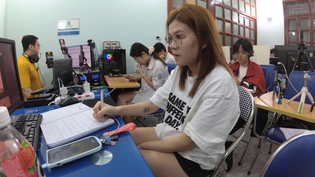 Học tiếng Trung online giáo trình Hán ngữ phiên bản mới