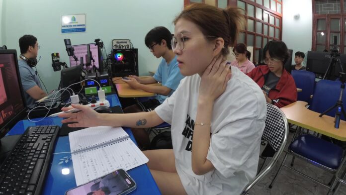 Học tiếng Trung online theo chủ đề Đi tàu điện ngầm