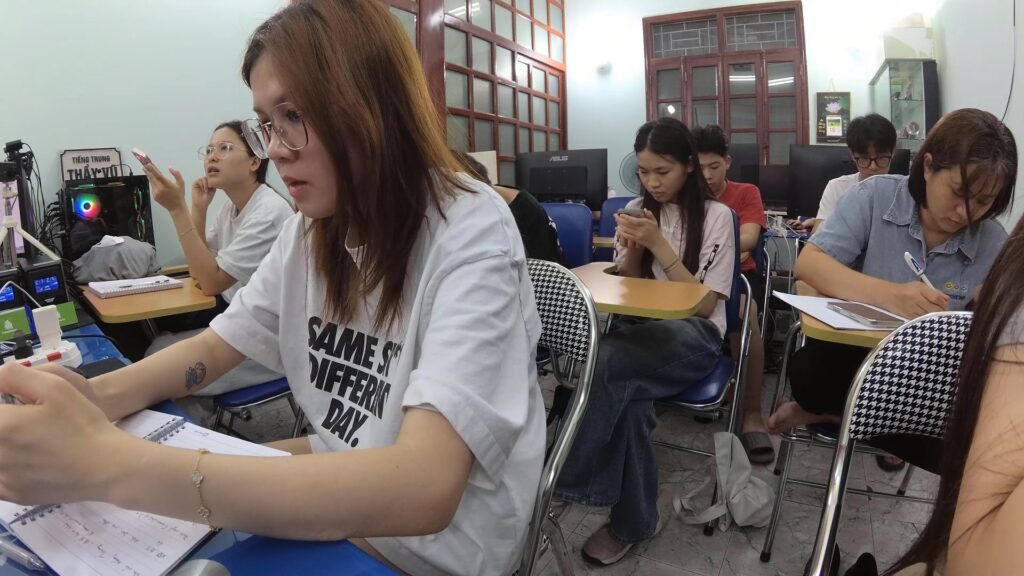 Học tiếng Trung online theo chủ đề Đi tàu điện ngầm Giáo trình Hán ngữ MSUTONG